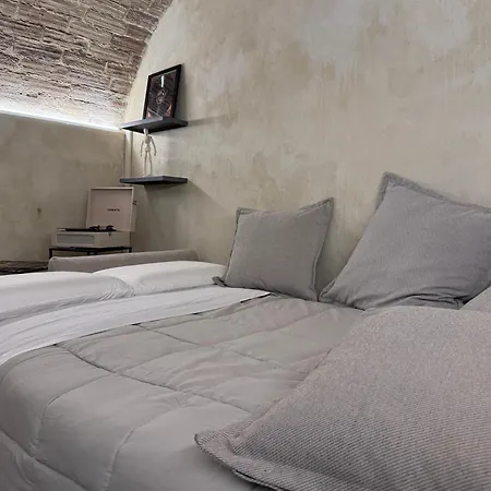 Romantic Retreat In Downtown Apartment Perugia